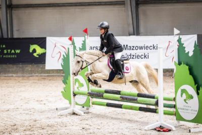 Zapraszamy na pierwsze zawody halowe tego sezonu – HZRiT-B oraz Piątkowe Parkury Szkoleniowe 10-12.10.2025